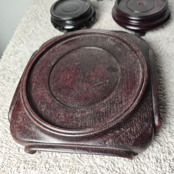 Elegant Wooden Display Stands A  Set Of 8 Different Sizes - Picture 2 of 10